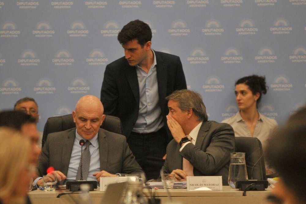 Ley �mnibus: Rosca, negociaci�n y un acuerdo que no llega