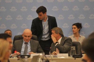 Ley �mnibus: Rosca, negociaci�n y un acuerdo que no llega