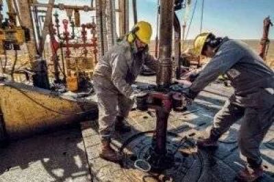 Gremios petroleros acordaron un aumento salarial de 47,6%