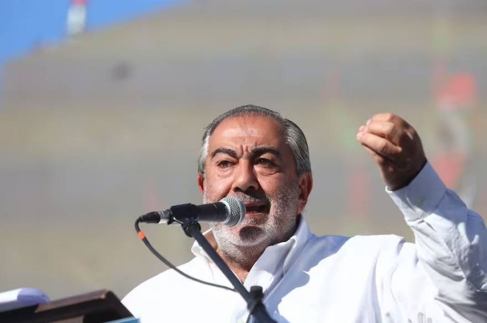 La advertencia de Daer a los bloques �dialoguistas� con Milei mientras negocian la ley �mnibus