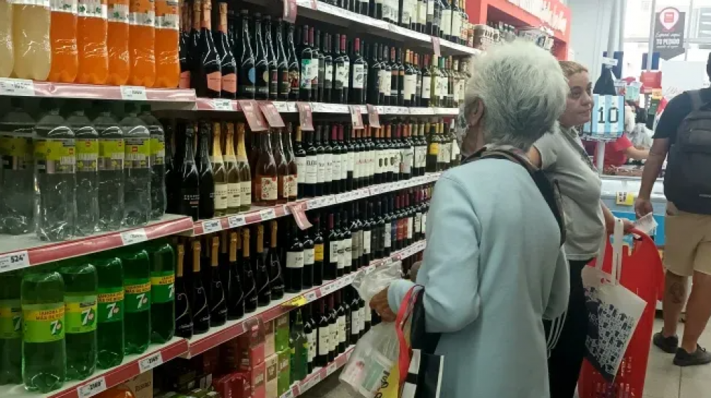 Inflación: se desacelera la suba de alimentos y le da aire al índice general de enero