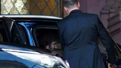 Milei cede en las jubilaciones, pero mantiene la suba de retenciones al ma�z, trigo y derivados de la soja