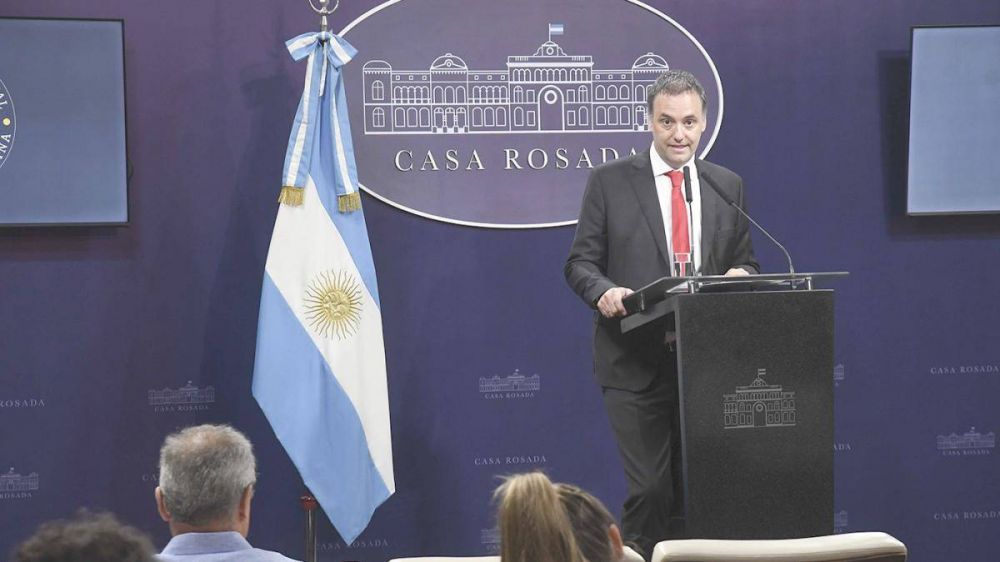 Adorni dijo que el Gobierno nunca va a aplicar el 