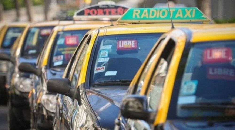 Taxistas se suman al paro del 24 de enero y afirman que es el 