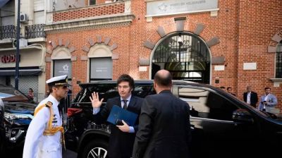 Javier Milei particip� del acto por las v�ctimas del Holocausto y ratific� que fortalecer� el v�nculo con Israel