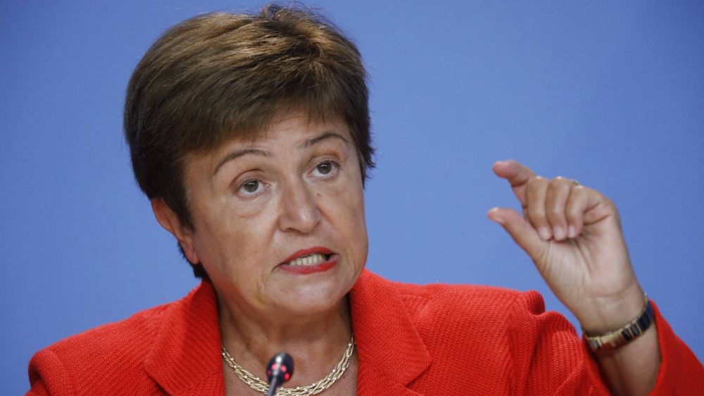 El FMI le da m�s tiempo a Milei para hacer el ajuste: los sectores por donde pasar� la motosierra