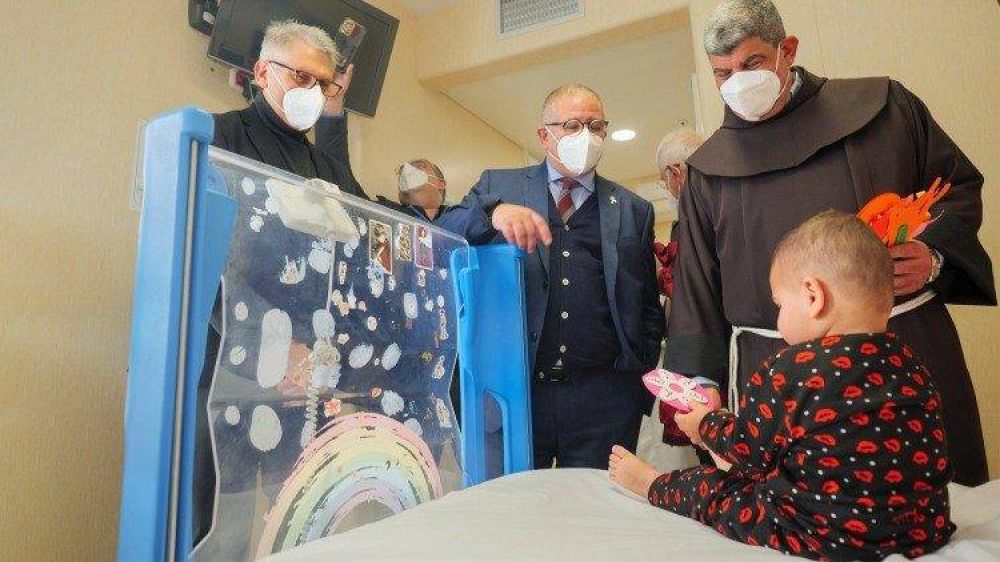 Cuatro ni�os de Gaza ser�n atendidos en el hospital del Papa