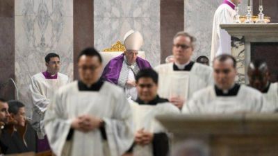 El Papa invita a desacelerar y detenernos en Cuaresma