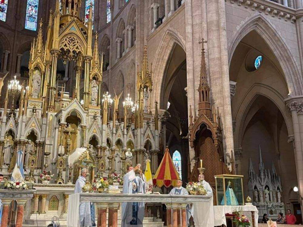 En Lujn, Mons. Mestre encabez la primera fiesta litrgica del beato Pironio