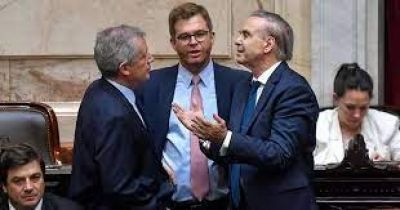 Ley �mnibus: el PRO se une y la oposici�n dialoguista eval�a libertad de acci�n