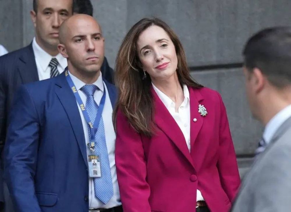 Victoria Villarruel presidenta: con Javier Milei de gira, la vice se refugia en el Senado a la espera de la ley �mnibus