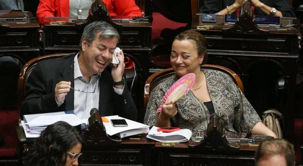 Ley �mnibus: el gol sobre la hora del peronismo a Javier Milei