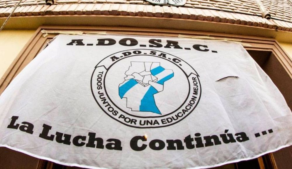 ADOSAC no recibi propuesta salarial y ratific sus demandas gremiales