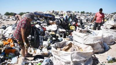 Colonia Caroya evala cmo har en el corto plazo el tratamiento de residuos en el basural