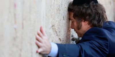 Tras su gira por Israel en clave religiosa y geopol�tica, Javier Milei viaja a Roma para tener su audiencia con el Papa Francisco
