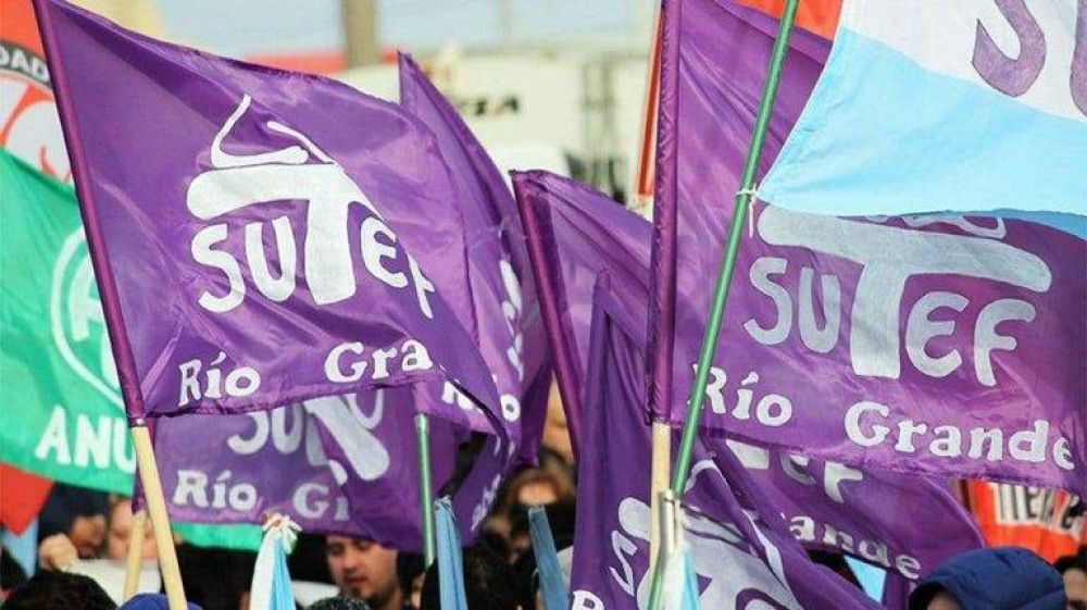 SUTEF convoca a la docencia fueguina a movilizarse por una recomposicin salarial urgente