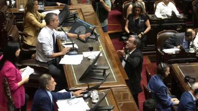 El Congreso se muestra otra vez como prueba central para Milei: sesiones extraordinarias y negociación con Macri