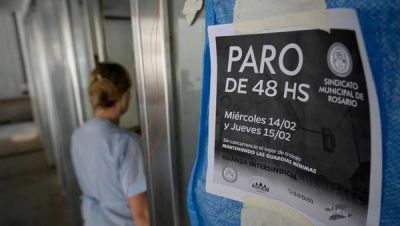 Municipales de Rosario acordaron un incremento salarial del 32% y levantaron el paro