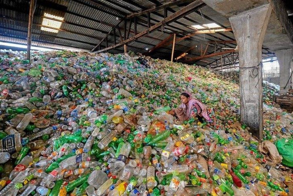 Los fabricantes de plstico engaan sobre las posibilidades del reciclaje