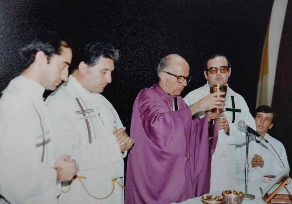 Buenos Aires: misa en memoria de Mons. Vicente Zazpe en la catedral portea