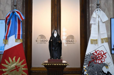 Una imagen de Mama Antula en la estaci�n Congreso del Subte
