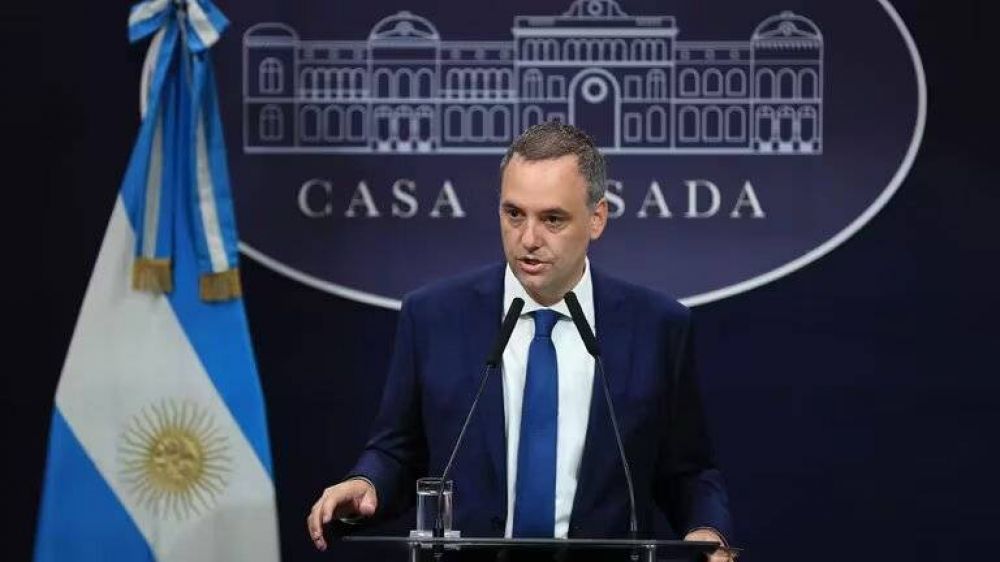 El Gobierno eval�a declarar la educaci�n como servicio esencial
