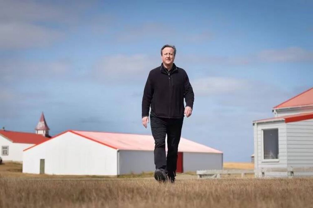 Tierra del Fuego declar persona non grata a David Cameron: Su presencia en Malvinas es una provocacin