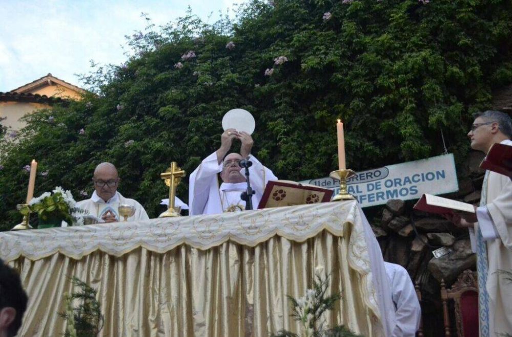 En un clima de fiesta y devocin, Mar del Plata celebr su tradicional fiesta en honor a Nuestra Seora de Lourdes
