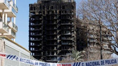 El Papa expresa cercanía a víctimas de incendio en Valencia