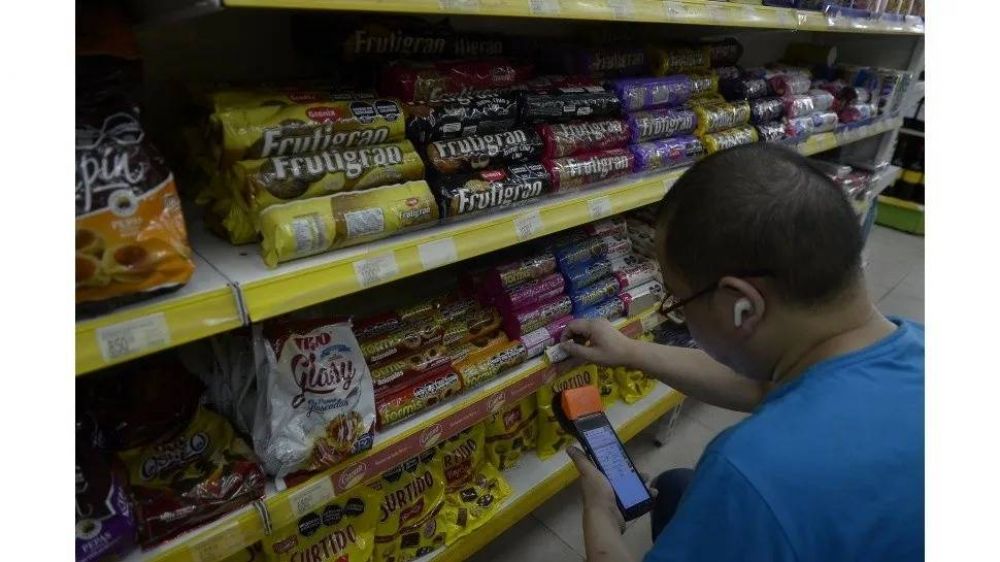 Febrero cerr� con fuerte ca�da del consumo y suba de precios