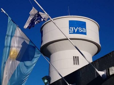 Despidos masivos en Aysa generan temor por el futuro de la empresa