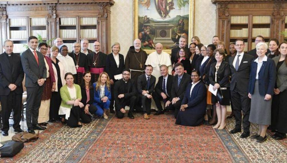 Abusos: el Papa le pide a toda la Iglesia ejercer la 'escucha y acogida' de las v�ctimas