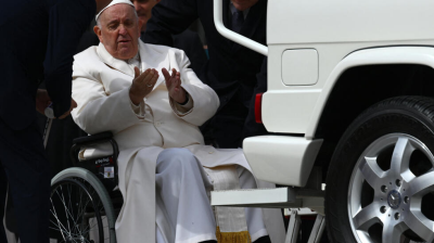 Preocupa a los fieles del mundo el deterioro de la salud del Papa