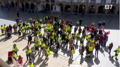 La plantilla de Urbaser se moviliza para reclamar un salario digno