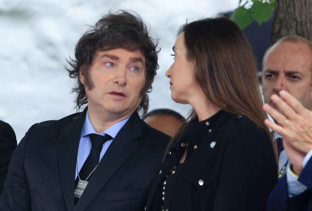 �No le sirven ni el caf�? Trabajadores de Presidencia en estado de �alerta y movilizaci�n� por los despidos y el quite de las horas extra