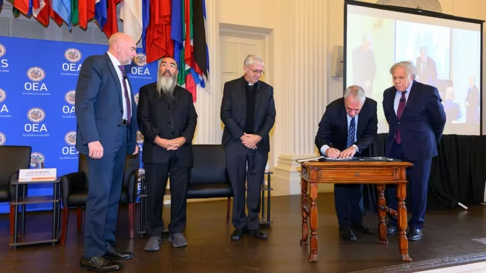 La OEA distingui a fundadores del Instituto de Dilogo Interreligioso