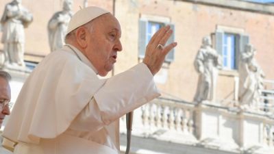 El Papa: 'Negociar y poner fin a la guerra'
