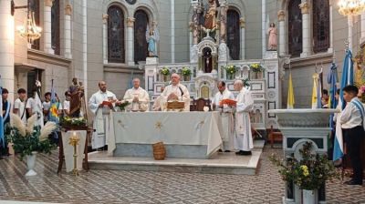 Mons. Giobando celebr a san Jos en la parroquia homnima de Balcarce