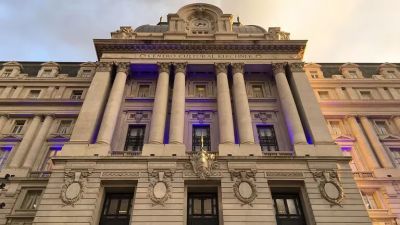 El Gobierno anunci que le cambiar el nombre al Centro Cultural Kirchner
