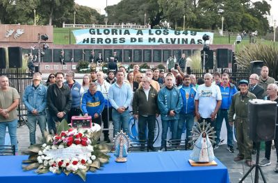 Las 62 Organizaciones Peronistas rindieron homenaje a los Hroes de Malvinas