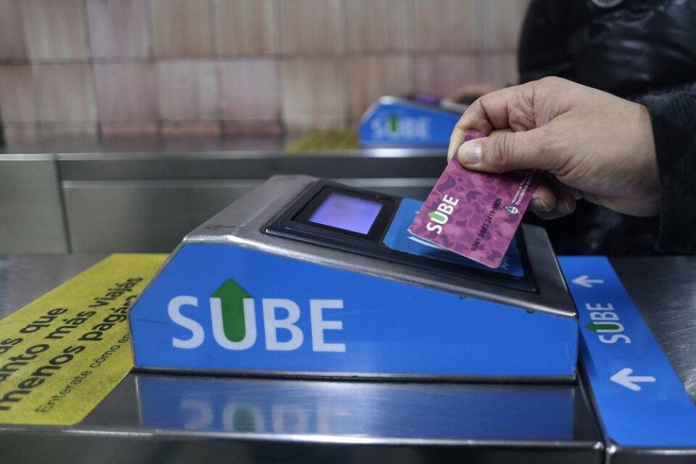 El Gobierno anunci que el transporte podr abonarse con tarjetas de dbito y crdito