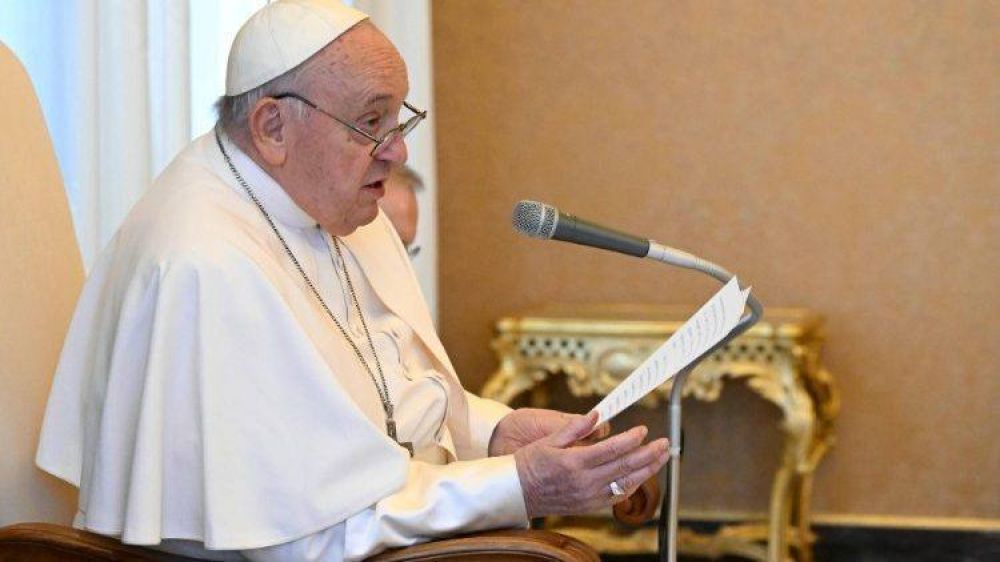 El Papa: 'La Biblia muestra la cercana de Jess a la humanidad que sufre'