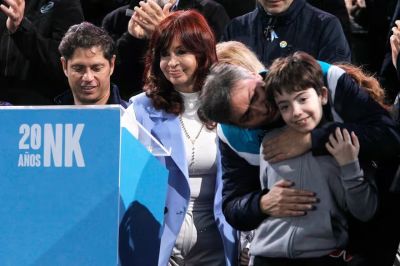 Axel Kicillof hace equilibrio en la agitada interna del PJ: ir al acto de Cristina Kirchner, pero antes se mostrar con dos rivales de Mximo