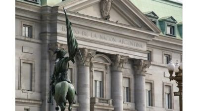 Afirman que el Gobierno no resignar la privatizacin del Banco Nacin