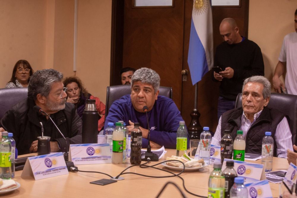 Con la Reforma Laboral a la vista, la CGT reúne a su mesa chica para definir posición y ya planifica las vías de intervención sobre la Ley Bases y el Paquete Fiscal