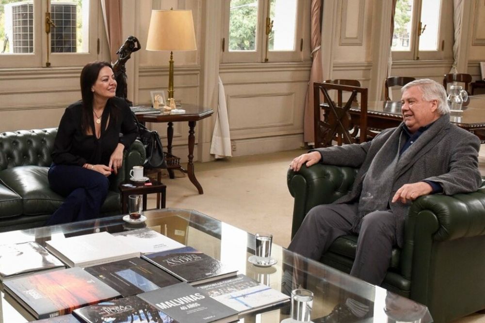 Sandra Pettovello recibi� al rector de la UBA con las manos vac�as de soluciones