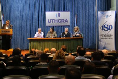La UTHGRA firm un convenio con una Universidad y una fundacin en beneficio de la formacin y capacitacin de los trabajadores