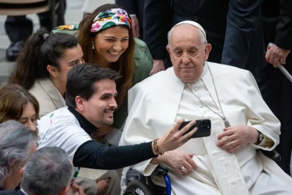 El Papa Francisco pide rechazar las tentaciones de la tecnofobia y la tecnocracia