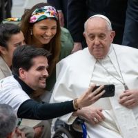 El Papa Francisco pide rechazar las tentaciones de la tecnofobia y la tecnocracia