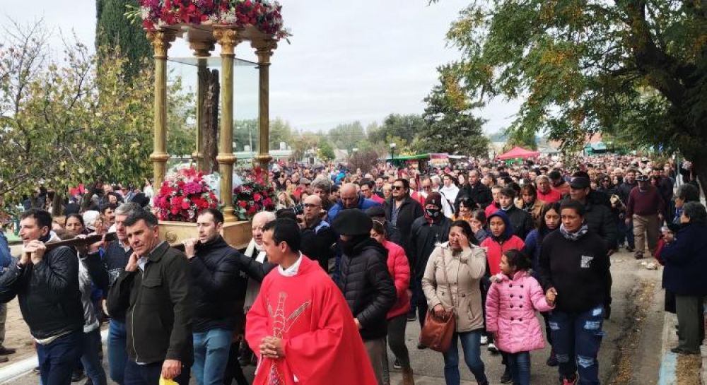 San Luis: multitudinaria peregrinacin a los santuarios de la Quebrada y Renca